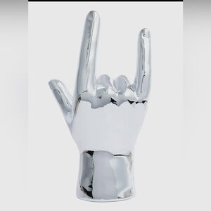 Silver 9 inch tall I love you sculpture